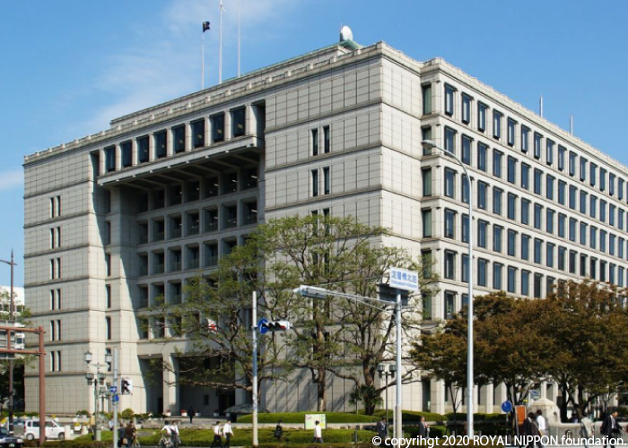 大阪市にマスク3000枚を寄付